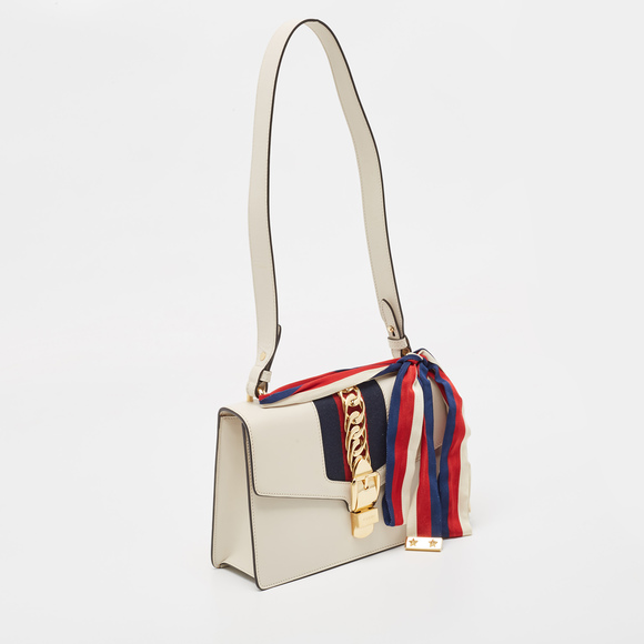 GUCCI Off White Leather Small Web Sylvie Shoulder Bag - Picture 3 of 8